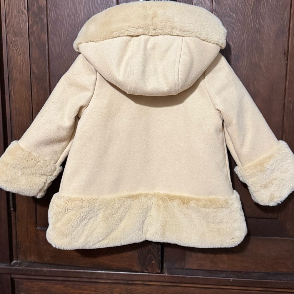London Fog Cream Puffer Jacket with Hood and Soft Material - Picture 4 of 8